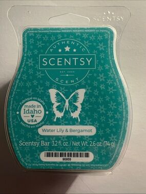 Scentsy Water Lily & Bergamot Wax Bar